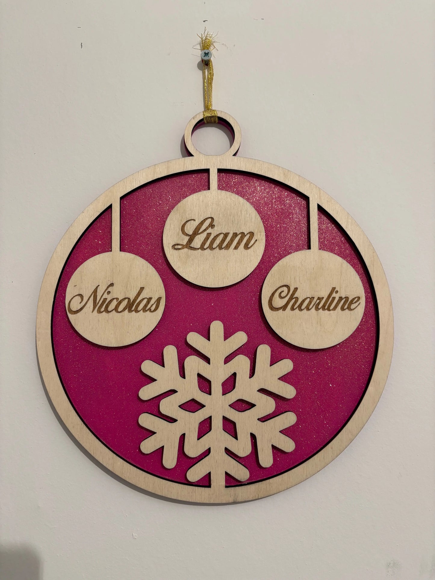 Grande boule de Noël famille